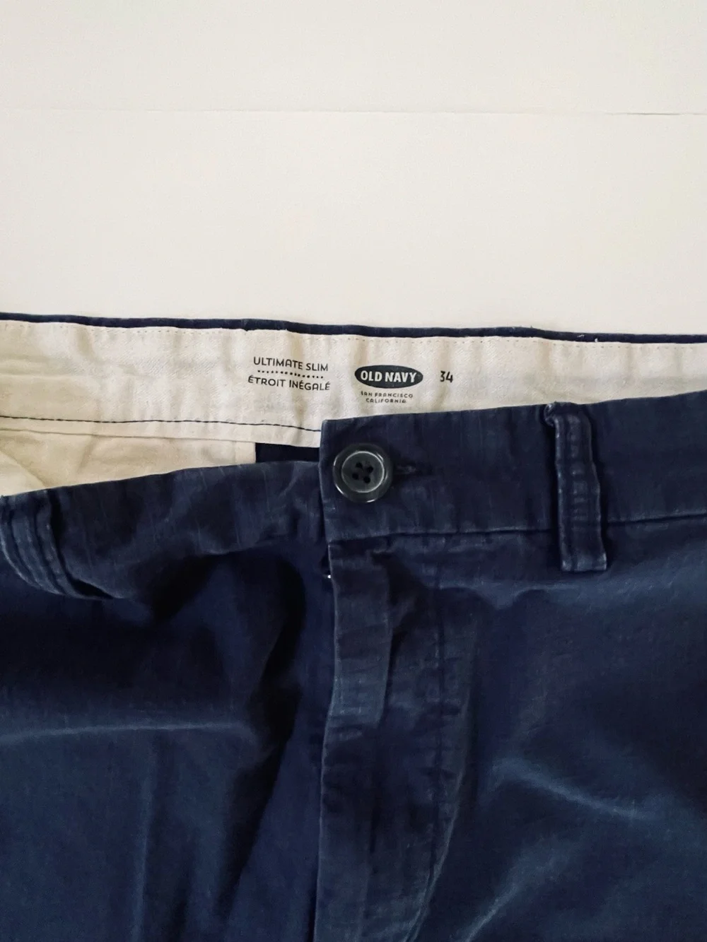 Old Navy Men's Dark Navy Flat Front Chino Shorts 34 slim - Picture 3 of 3